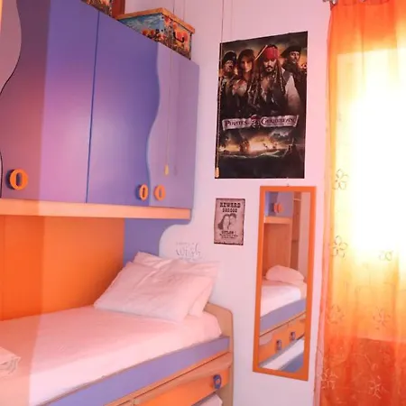 Gaudi's House Apartment Terracina